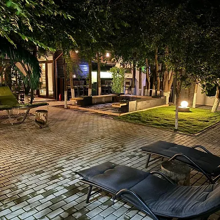 Villa Hugo's House *