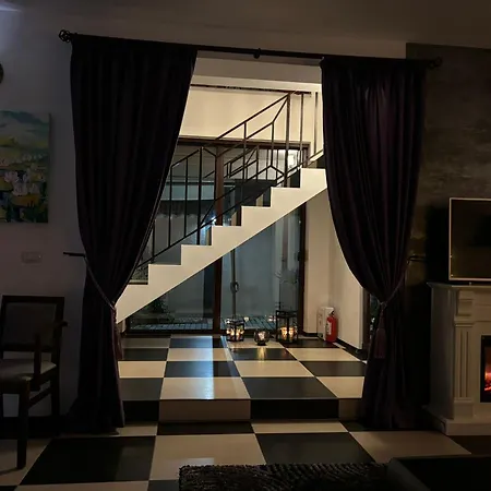 Hugo's House Βίλα